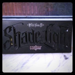 Kat Von D Shade and Light Contour Palette